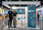 Messe Paket Start:  Roll-up,  Banner, Flyer, Visitenkarten, Polos oder T-Shirts mit Druck, Namensschilder,  Versandkostenfrei