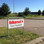 Maklerschild S aus verzinktem Stahlrohr | inkl. 3 mm Aluminiumverbundplatte mit UV-beständigem Druck - Bild 5