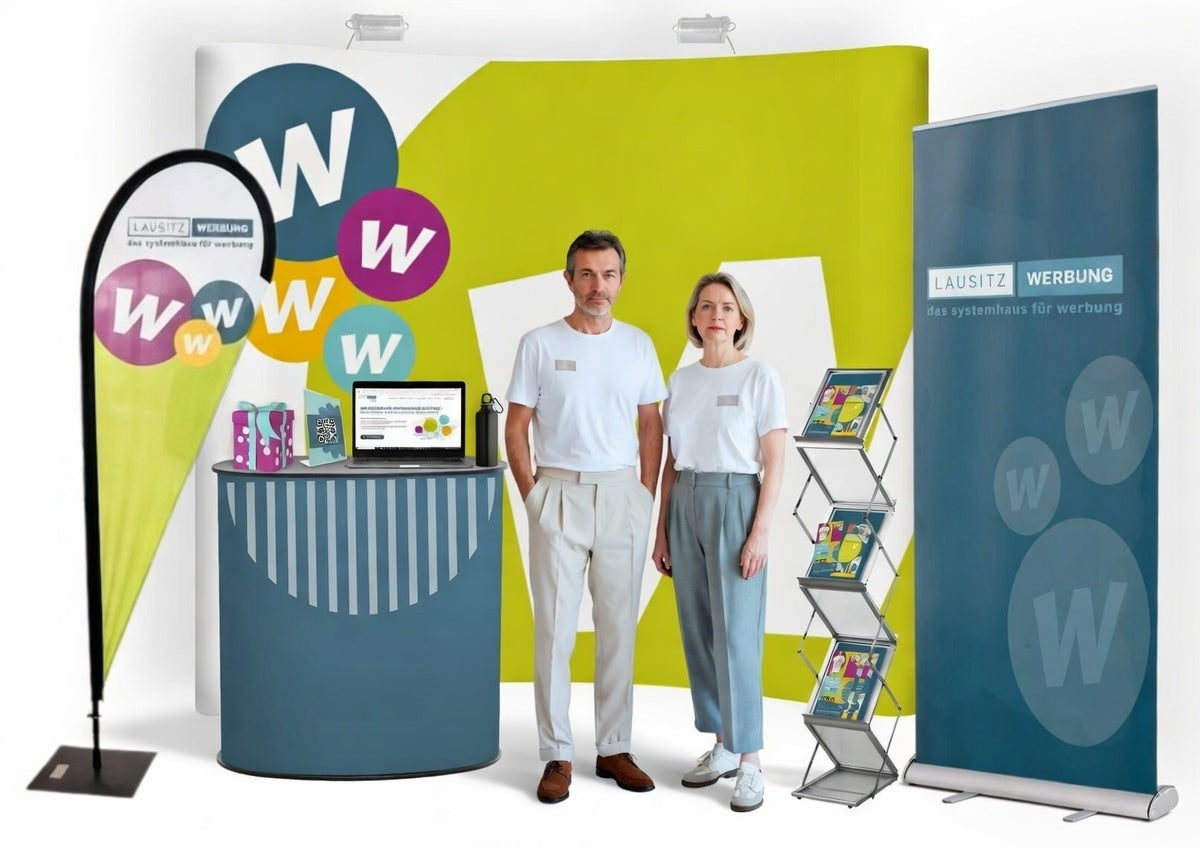Messe Paket Erfolgssystem: Mobiler Messestand  inkl. Entwürfe und Digitale Messe-Infoseite mit QR-Code (Landingpage)